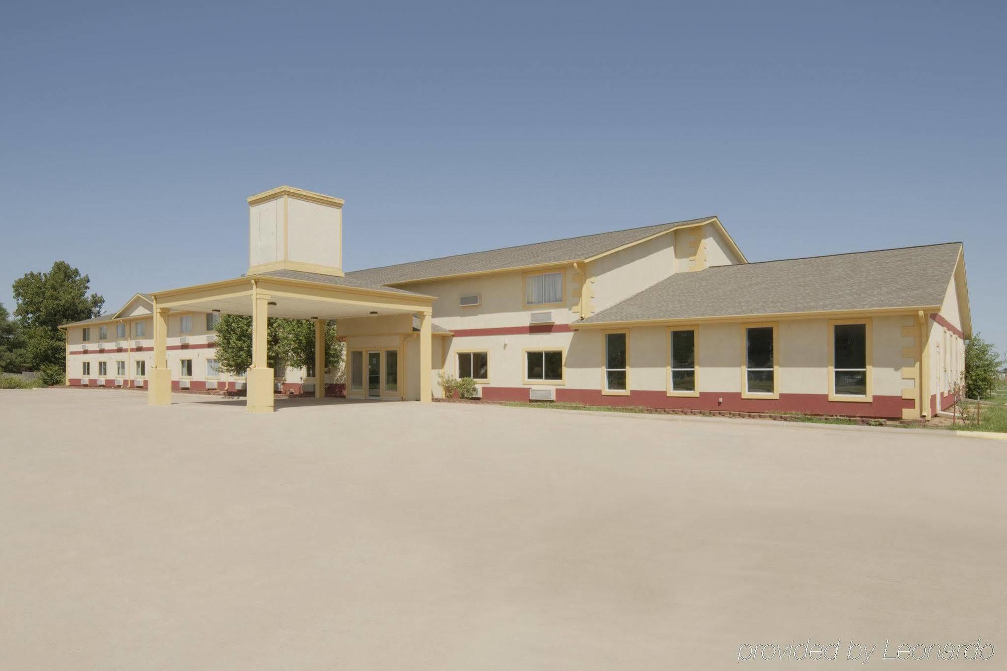 Executive Inn Alva 外观 照片