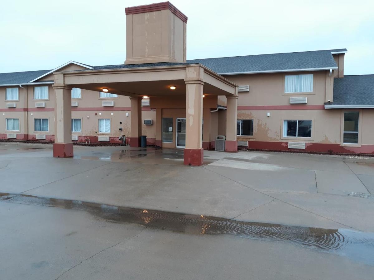 Executive Inn Alva 外观 照片