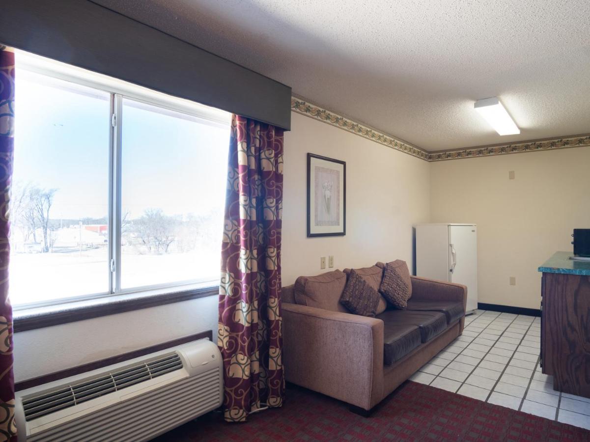 Executive Inn Alva 外观 照片